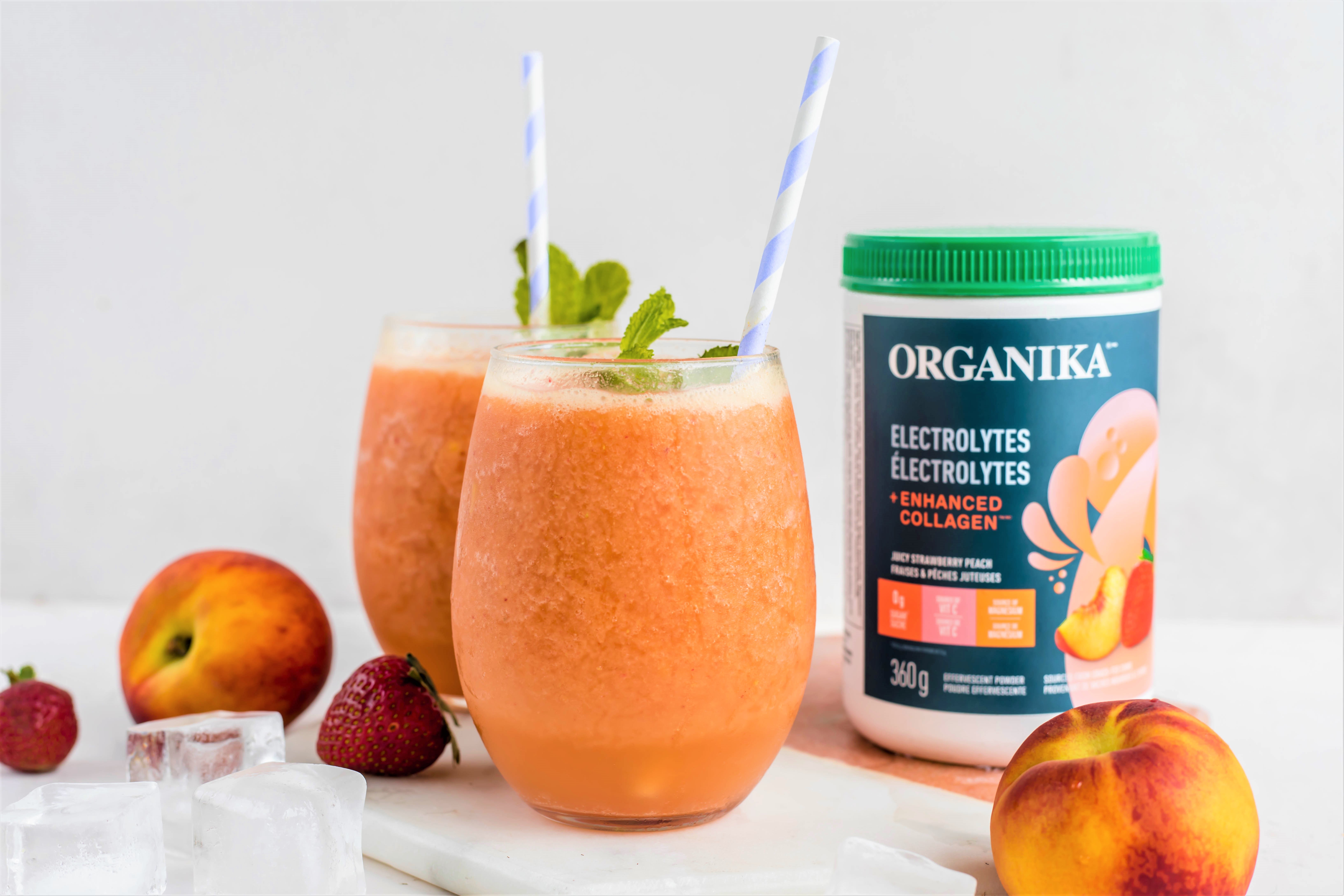 Bellini sans alcool à la fraise et à la pêche