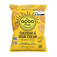 La compagnie Good Crisp Chips de pommes de terre croustillantes coupées en crinkle Cheddar & Crème sure, 42g