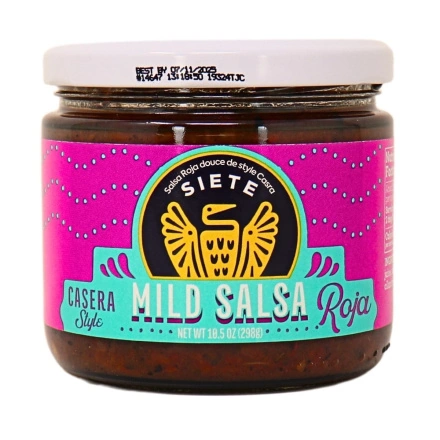 Front of Siete Casera-Style Mild Salsa Roja